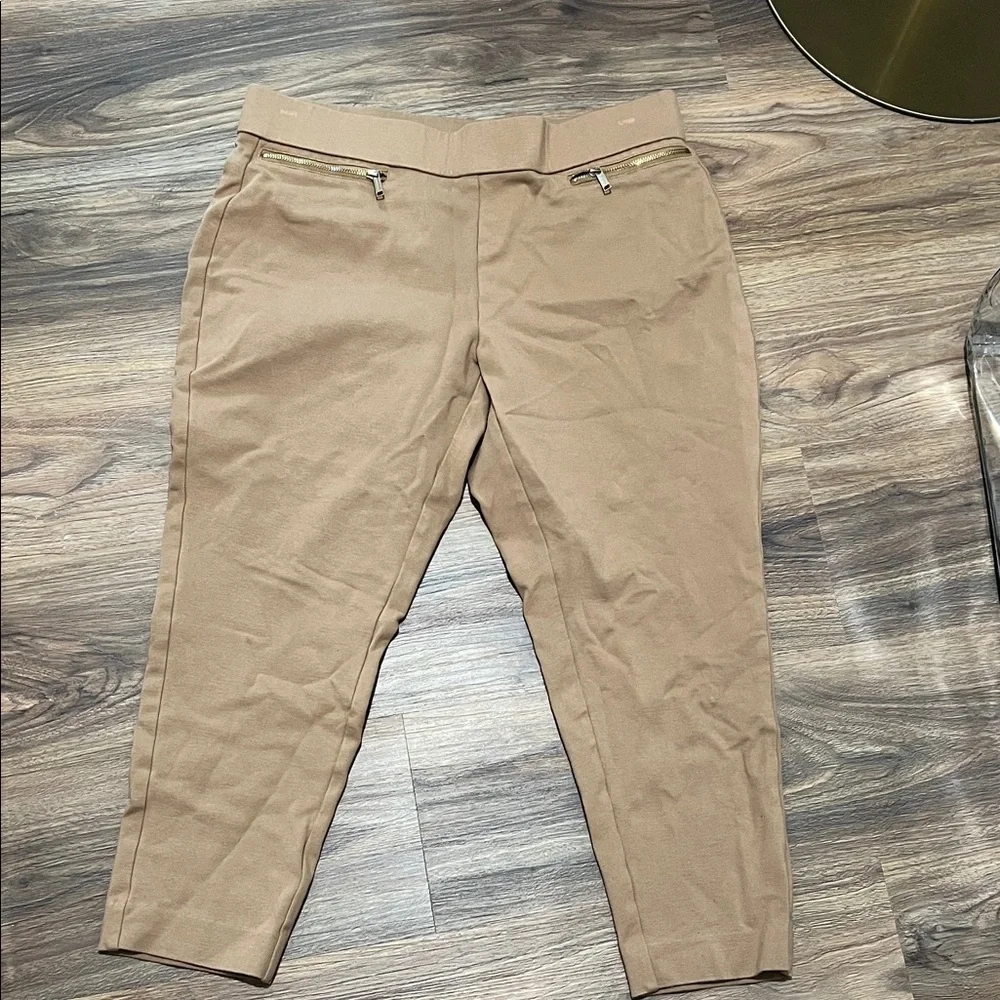 Michael Kors Slim Stretch Chinos in Camel